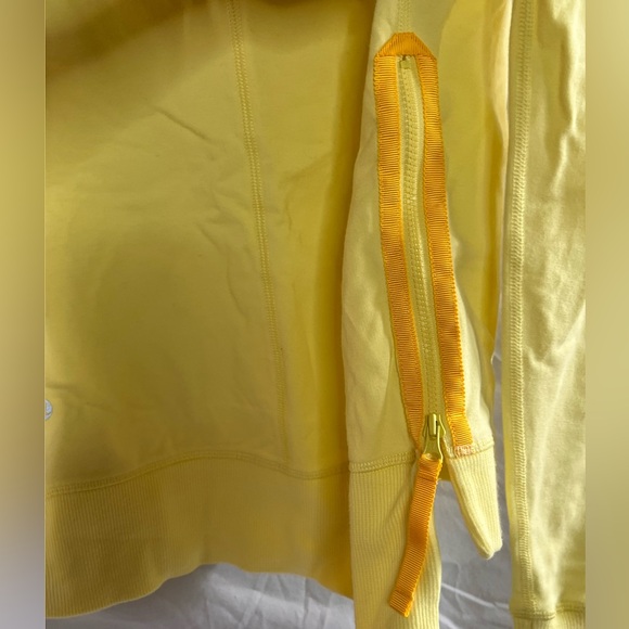 Lululemon Rejuvenate Pullover - Picture 5 of 6